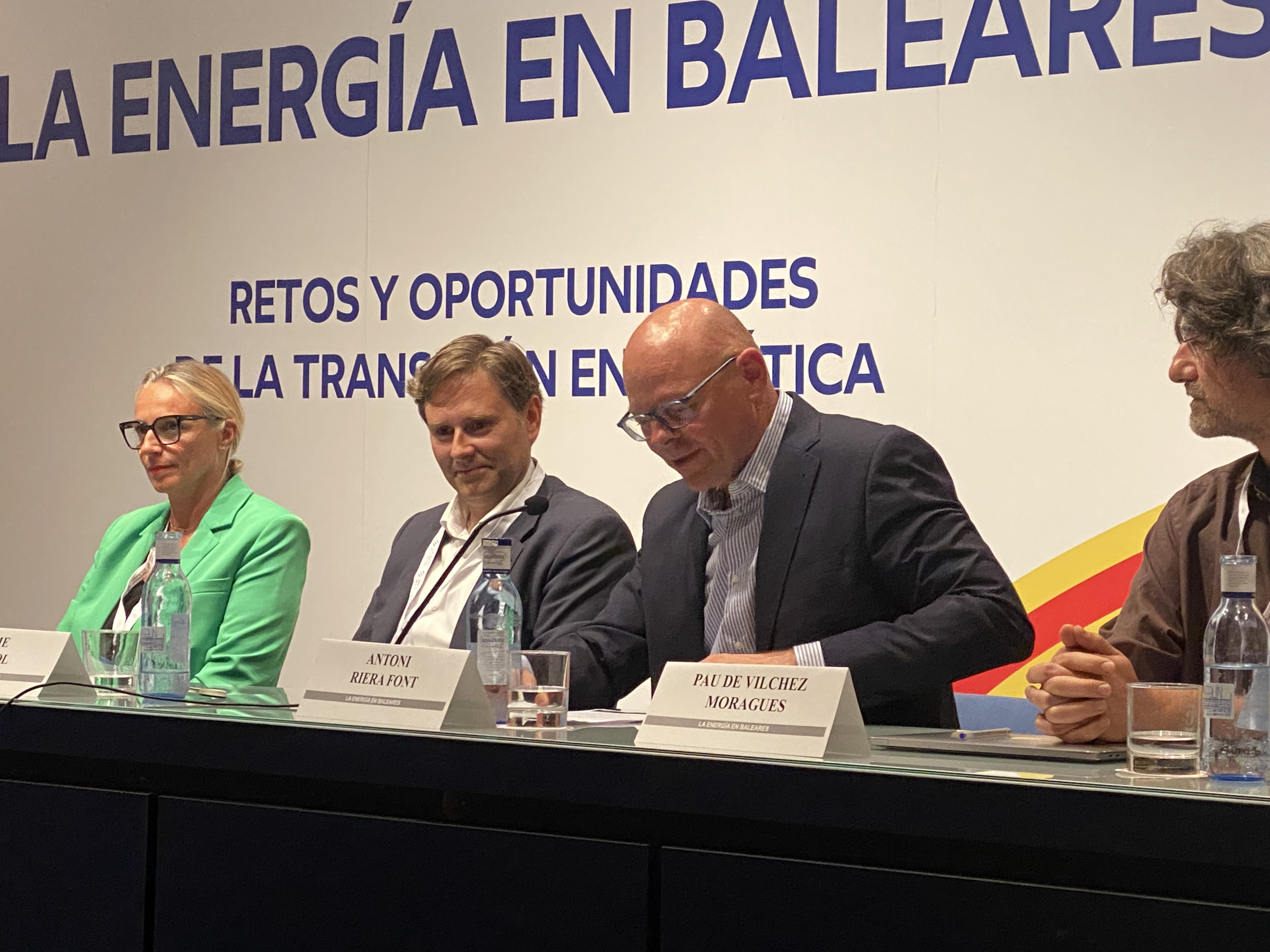 <p>Transición energética: visión social y aspectos transversales</p>