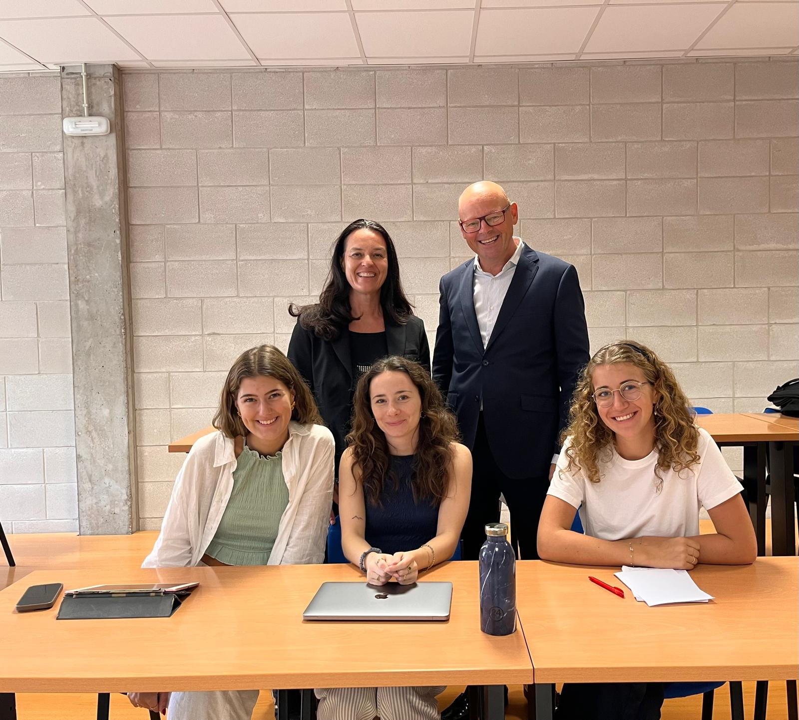 IMPULSA BALEARS comparte con estudiantes suizos su hoja de ruta hacia un sistema turístico circular
